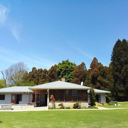 הימוויל Sani Pass Manor Guest House מראה חיצוני תמונה